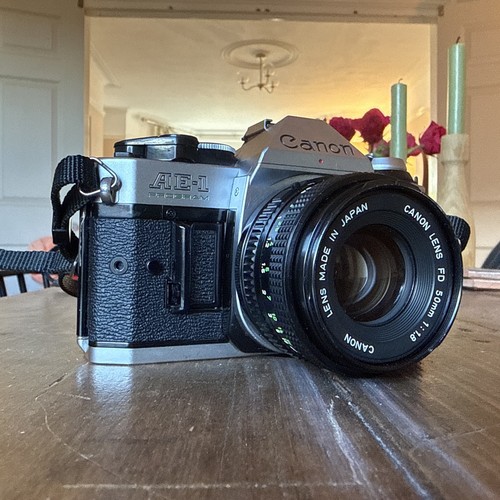Canon ae1 program 35mm - canon,